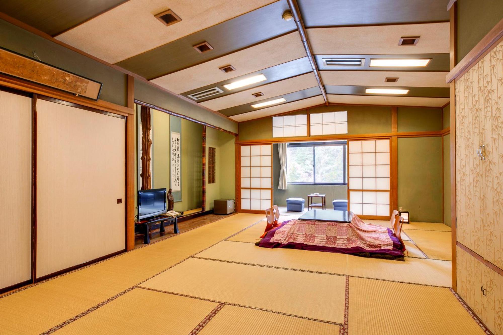 Tanakaya Ryokan Minobu Eksteriør billede